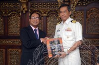 KUNJUNGAN HORMAT DELIGASI PUSMAS TLDM 