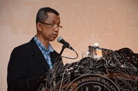 BICARA MUZIUM MEMBONGKAR KHAZANAH SILAM