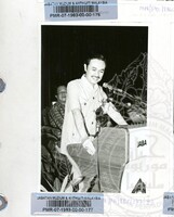 BAHAN PAMERAN TAHUN BARU CINA 1983