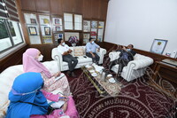 SESI PERBINCANGAN DI ANTARA PROTON & JMM