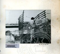 BAHAN PAMERAN DURIAN RAJA SEGALA BUAH