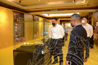 LAWATAN YB TUAN WONG HON WAI APB. BENDERA