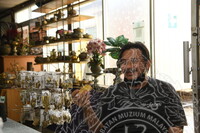 MENJALANKAN KAJIAN PENYELIDIKAN KEARIFAN TEMPATAN SENI PERTUKANGAN KRAF LOGAM TEMBAGA TERENGGANU