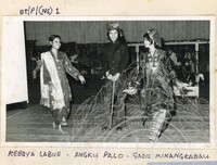 PAKAIAN TRADISIONAL NEGERI SEMBILAN -135