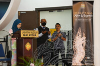 PERASMIAN PAMERAN DUNIA NAGA ; MITOS DAN LAGENDA LESTARIKAN MARTABAT SENI DAN WARISAN NEGARA