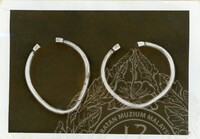 Perhiasan Diri Gelang Tangan