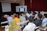 PEMBENTANGAN KERTAS KERJA PELAJAR PRAKTIKAL