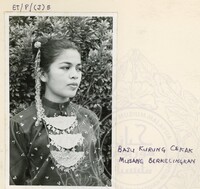 PAKAIAN TRADISIONAL JOHOR JILID 1 (131)