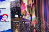 SAMBUTAN 60 TAHUN MUZIUM NEGARA - MALAYSIA BOOK OF RECORD MOST OKU STUDENT MAKING HANDCRAFT FROM RECYCLE MATERIAL