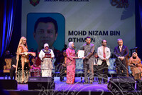 MAJLIS ANUGERAH PERKHIDMATAN CEMERLANG 2019 SEKTOR KEBUDAYAAN PERINGKAT ZON TENGAH KEMENTERIAN PELANCONGAN SENI DAN BUDAYA MALAYSIA DI ISTANA BUDAYA