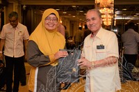 LAWATAN KERABAT SULTAN SELANGOR KE PAMERAN RAJA KITA.