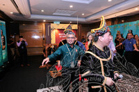 MAJLIS DERMA KOLEKSI SET TAGONG KADAZAN OLEH PERTUBUHAN KADAZAN SABAH JEPADA JMM