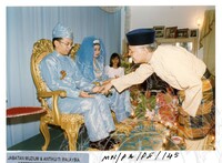 PAKAIAN PEGANTIN JILID 1