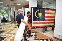 GAMBAR BENDERA PERTAMA ( PROSES KERJA)