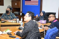 PERBINCANGAN PROGRAM MUZIUM & UITM ART TRIVIUM