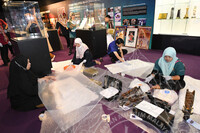 MEMBUKA PAMERAN 100 PAMERAN