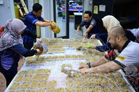 PROGRAM MEMASAK BUBUR ASYURA ANJURAN SURAU AL-FALAH MUZIUM NEGARA