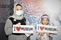 AKTIVITI HUJUNG MINGGU  DI LOBI MUZIUM NEGARA