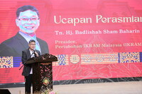 DIALOG MEMASYARAKATKAN PERLEMBAGAAN MALAYSIA