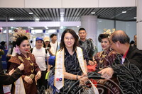 KETIBAAN DELEGASI DARI CHINA DI KLIA