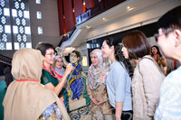 LAWATAN DELEGASI ISTERI PANGLIMA TENTERA LAUT SINGAPURA KE MUZIUM NEGARA