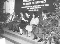 PAMERAN BAU AFRODIT PUNCA KEHARUMAN