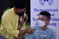 PROGRAM MEMORI RAMADAN DAN SYAWAL MUZIUM NEGARA, DEMO MENGANYAM KETUPAT