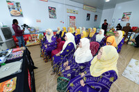 LAWATAN KEUSAHAWANAN KE TISH'S FOOD (PUSPANITA)