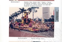 PESTA FLORA 1996 (PERARAKAN FLORA 1996 DIRASMIKAN OLEH MENTERI KEBUDAYAAN, KESENIAN DAN PELANCONGAN DATUK SABBARUDDIN CHIK BERTEMPAT DI DATARAN MERDEKA PADA 14.7.1996)