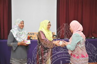 POT LUCK PARTY DAN MESYUARAT PUSPANITA