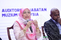 DIALOG MEMASYARAKATKAN PERLEMBAGAAN MALAYSIA