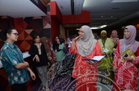 KURSUS BAHASA INGGERIS "BETTER SPOKE ENGLISH "  PERINGAT ASAS