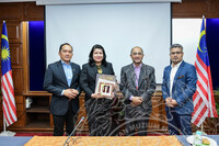 SESI LAWATAN KERJA YANG BERHORMAT SENATOR SARAWASTHY KANDASAMI, TIMBALAN MENTERI PERPADUAN NEGARA KE JMM