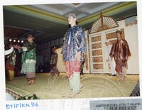 PAKAIAN TRADISIONAL KELANTAN  133