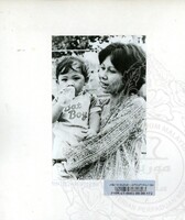 BAHAN PAMERAN WANITA MALAYSIA 1982