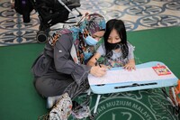 ANIMASI DAN BENGKEL MEMBUAT KAD RAYA