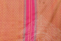 PENDOKUMENTASIAN KOLEKSI TEKSTIL UNTUK PAMERAN ASEAN - MUZIUM TEKSTIL NEGARA