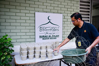 GOTONG ROYONG BUBUR LAMBUK DI SURAU AL- FALAH