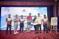 SAMBUTAN 60 TAHUN MUZIUM NEGARA - MALAYSIA BOOK OF RECORD MOST OKU STUDENT MAKING HANDCRAFT FROM RECYCLE MATERIAL