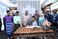 PERASMIAN PAMERAN BIDAN DAN MAJLIS RAMAH MESRA AIDILFITRI