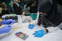 BENGKEL KONSERVASI TEKSTIL : PENJAGAAN PAKAIAN ISTIADAT PREVENTIF DAN KURATIF