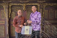 KUNJUNGAN YAYASAN WARISAN JOHOR BERJUMPA DATUK KP