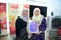 LAWATAN KEUSAHAWANAN KE TISH'S FOOD (PUSPANITA)