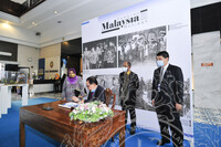 LAWATAN TIM. MENTERI MOTAC( YB DATUK DR. JEFFREY G.KITINGAN)  KE MUZIUM NEGARA SEMPENA PEMBUKAAN SEMULA MUZIUM-MUZIUM DIBWH JAB. MUZIUM MALAYSIA