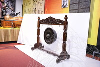 GAMBAR KOLEKSI TEMBAGA