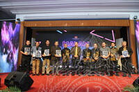 PERSEMBAHAN BUSKERS LAGU LAGU MALAR SEGAR & MAJLIS APRESIASI  MEDIA   & RAKAN STRATEGIK