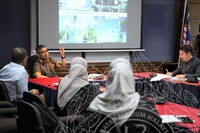 LAWATAN PENANDA ARAS KE MUZIUM (DARI UNIVERSITI KELANTAN )