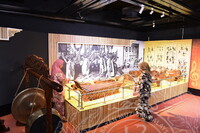 GAMBAR KOLEKSI TEMBAGA