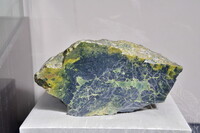 PENDOKUMENTASIAN ARTIFAK GALERI A MUZIUM NEGARA