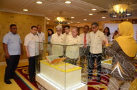 LAWATAN KERABAT SULTAN SELANGOR KE PAMERAN RAJA KITA.